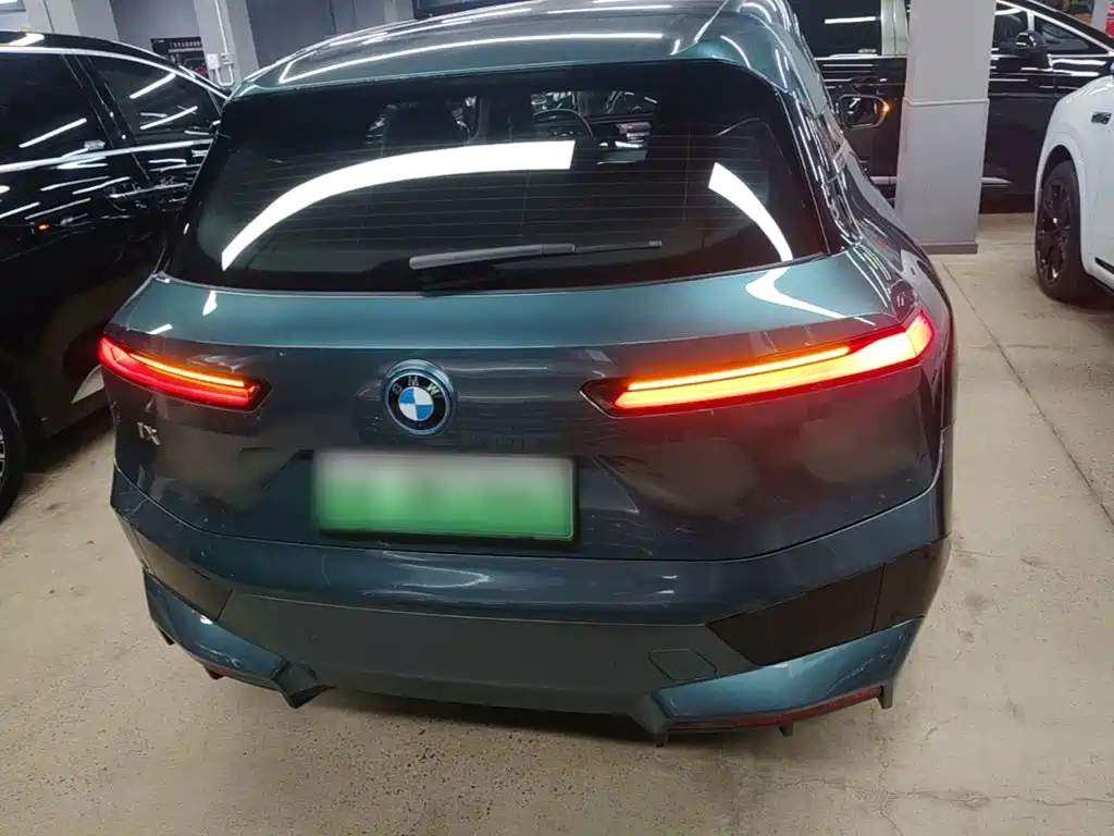 BMW iX — миниатюра 6