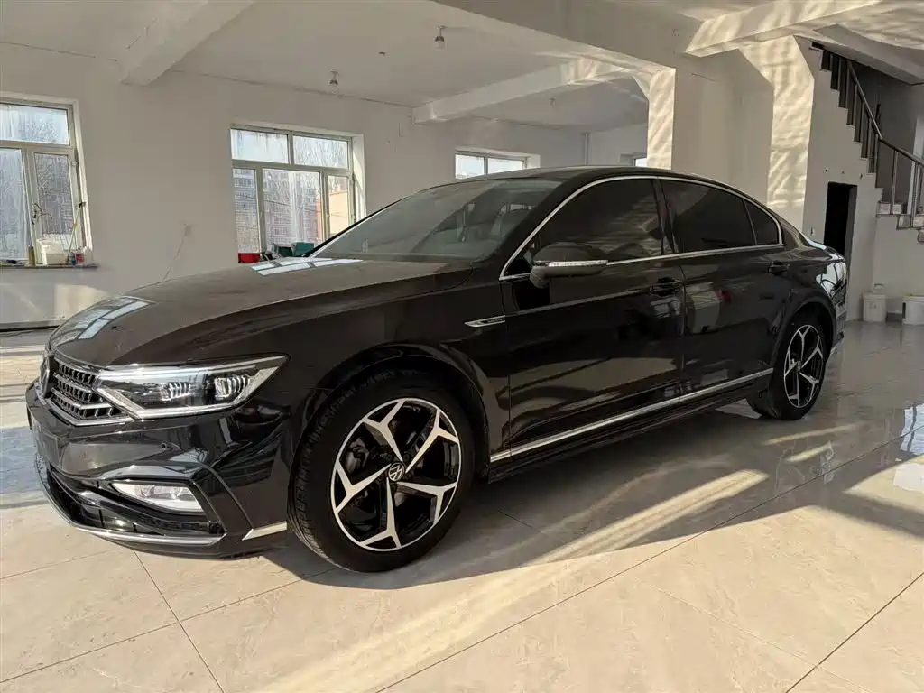 Volkswagen Magotan 2023 200 330TSI DSG Lead