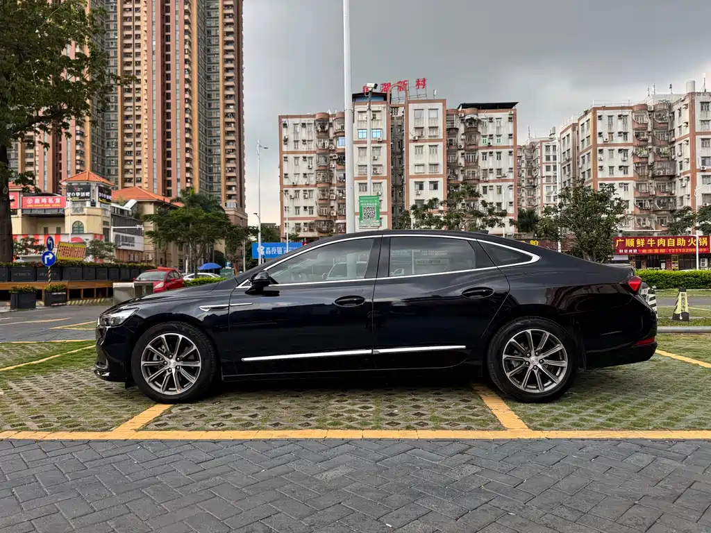 Buick LaCrosse 2020 652T Luxury