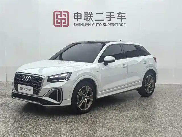 audi q2l