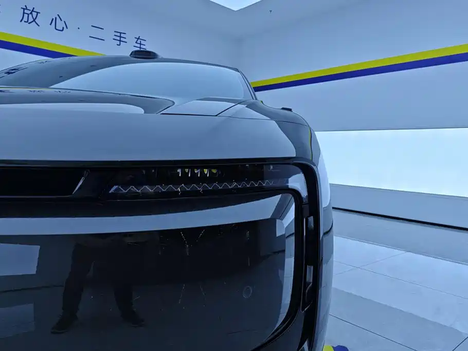 Ауди Ауди. Audi E5 Sportback — миниатюра 5