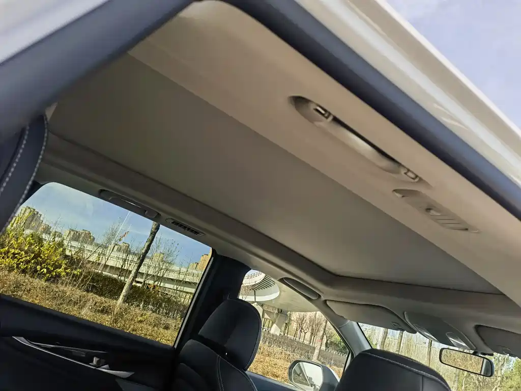 SAIC MAXUS CHASE G50