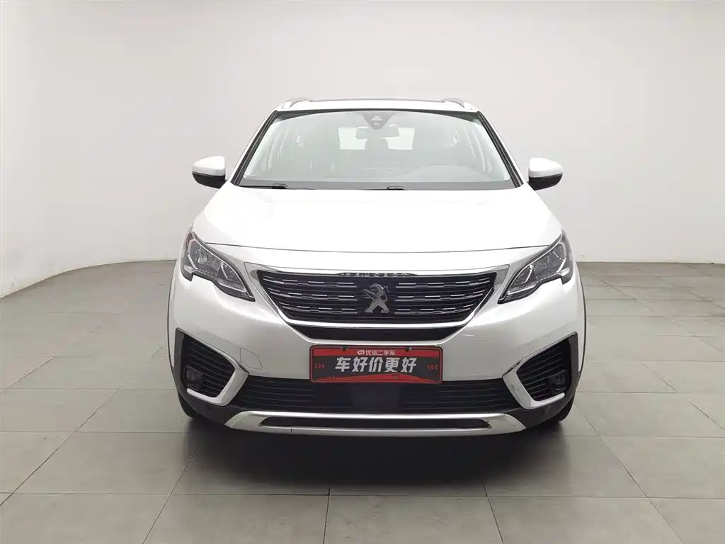 Peugeot 5008 2017 380THP 7 мест Elite