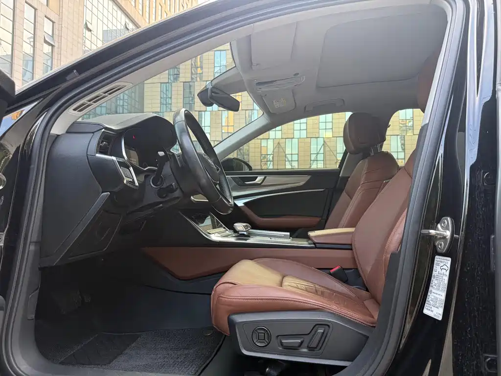 Audi A6L — миниатюра 7