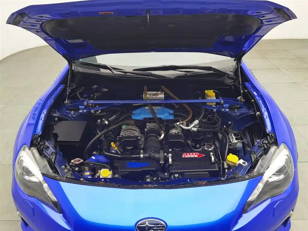 Subaru BRZ 2013 2.0i AT Luxury
