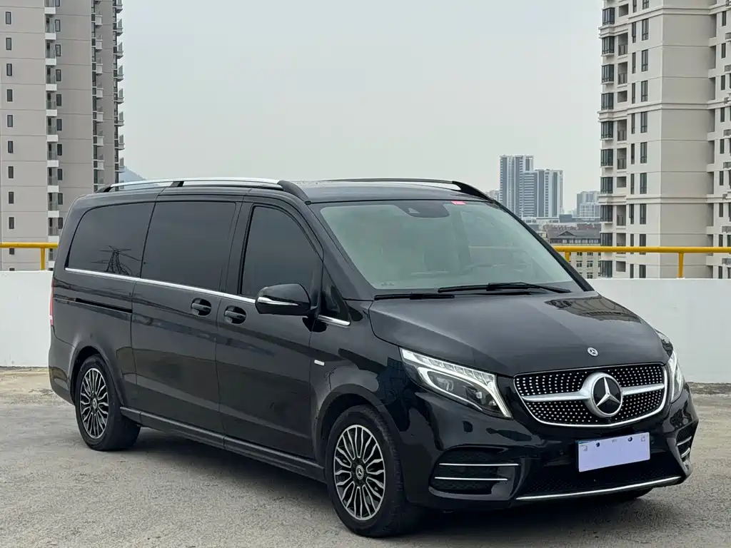 MERCEDES-BENZ V CLASS