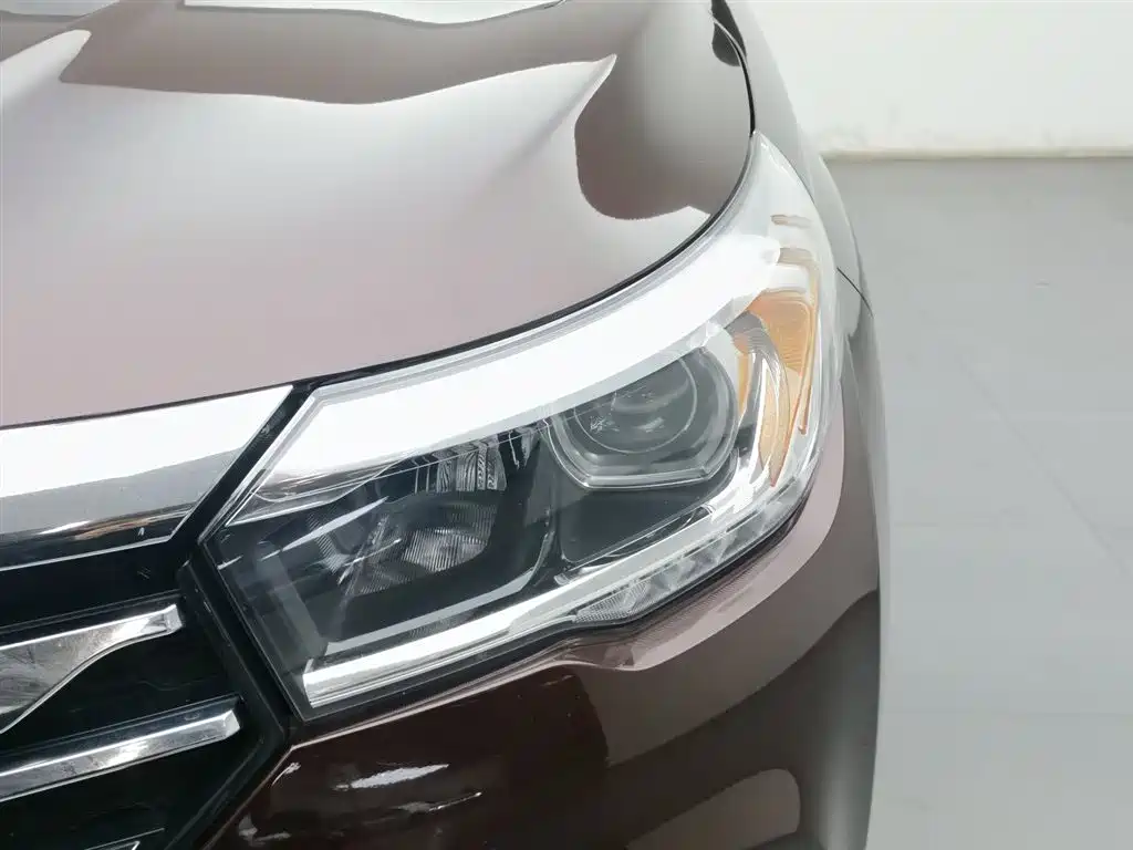 GAC GS4 2016 235T MT Luxury