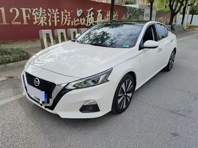 NISSAN TEANA 2021