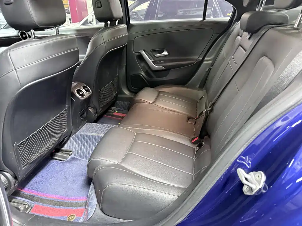 MERCEDES-BENZ A CLASS