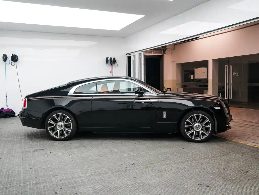 Rolls-Royce Wraith — миниатюра 2