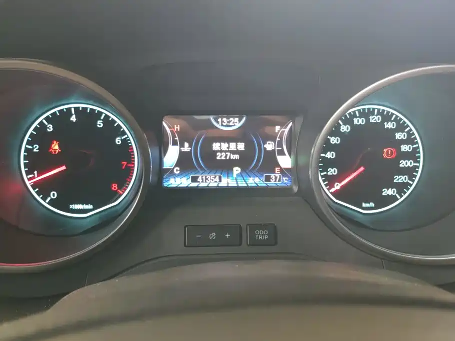 BYD Yuan — миниатюра 14