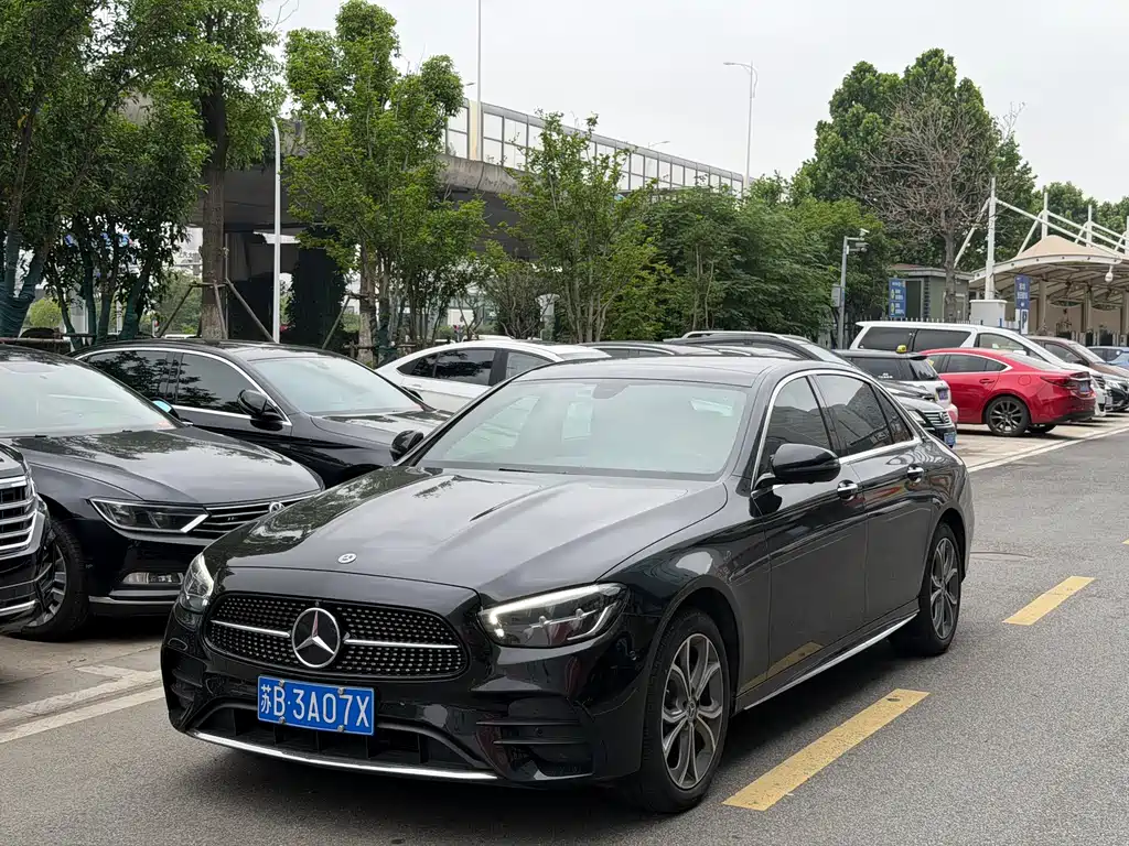 Купить Mercedes-Benz E-Class
