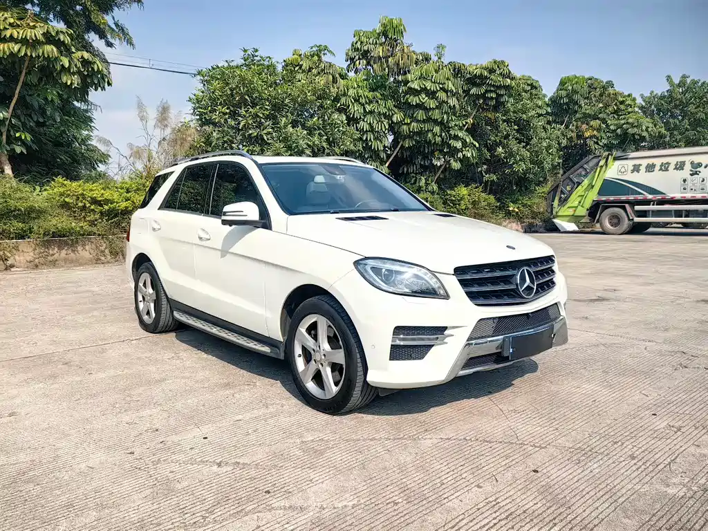 Mercedes-Benz M 2012 ML 300