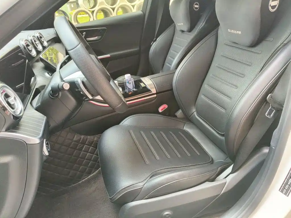 Mercedes-Benz C-Class — миниатюра 16