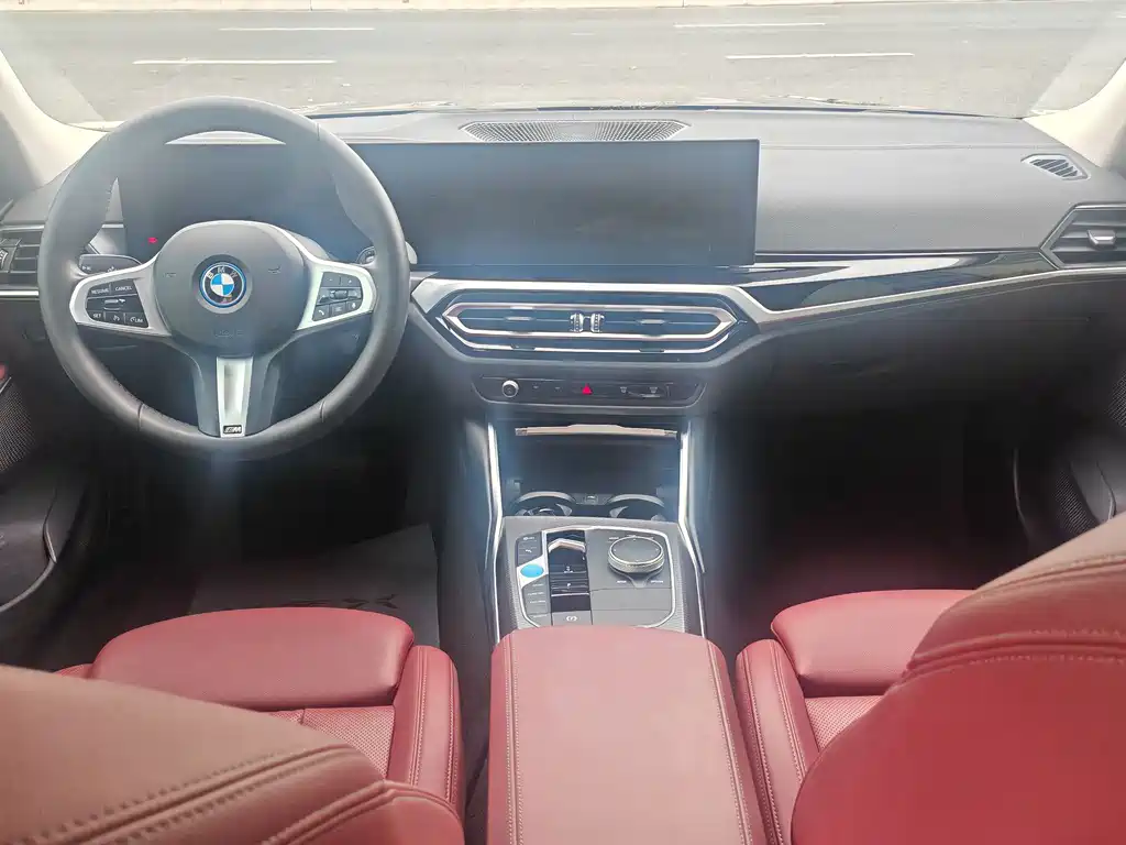 BMW i3 — миниатюра 7
