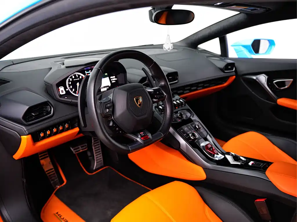 LAMBORGHINI HURACÁN