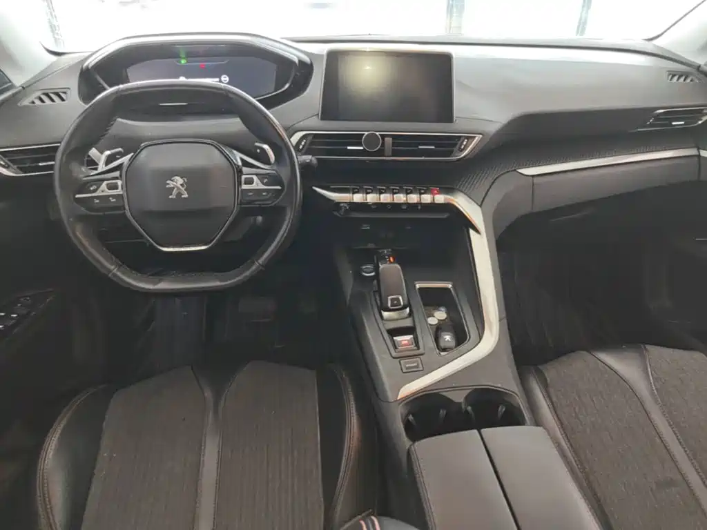 Peugeot 5008 — миниатюра 10
