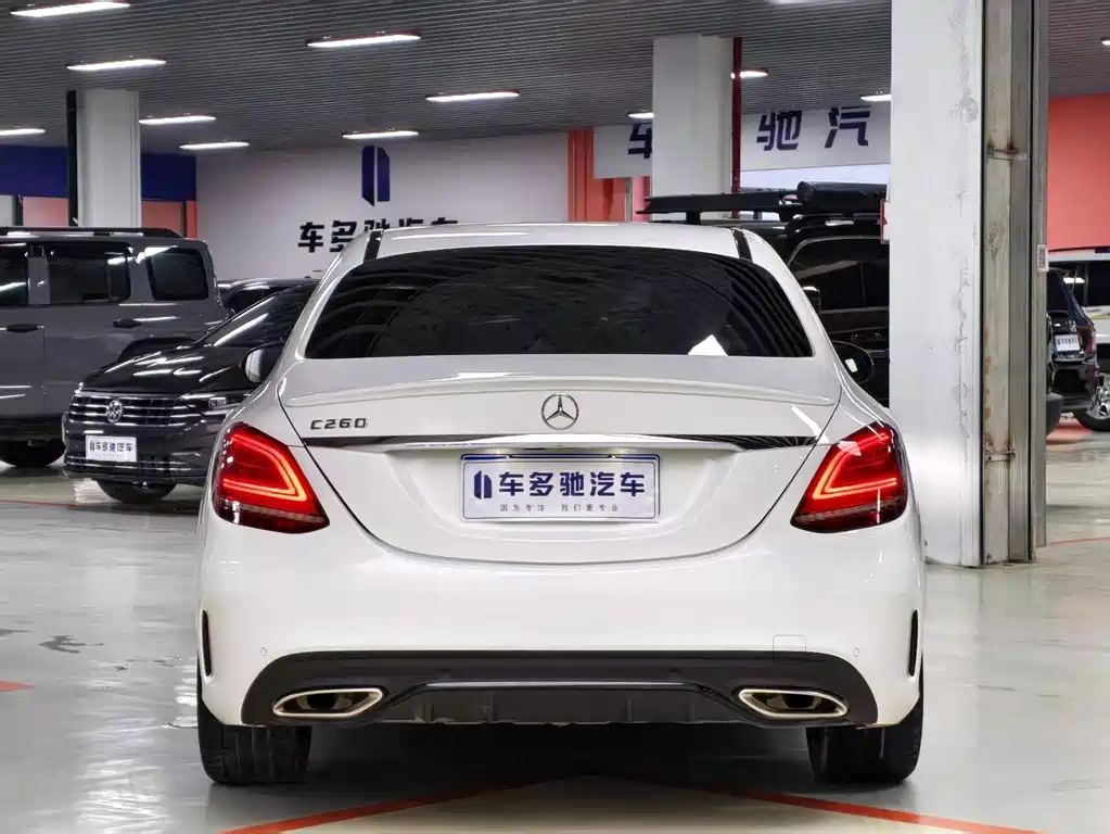 Mercedes-Benz C-Class — миниатюра 5
