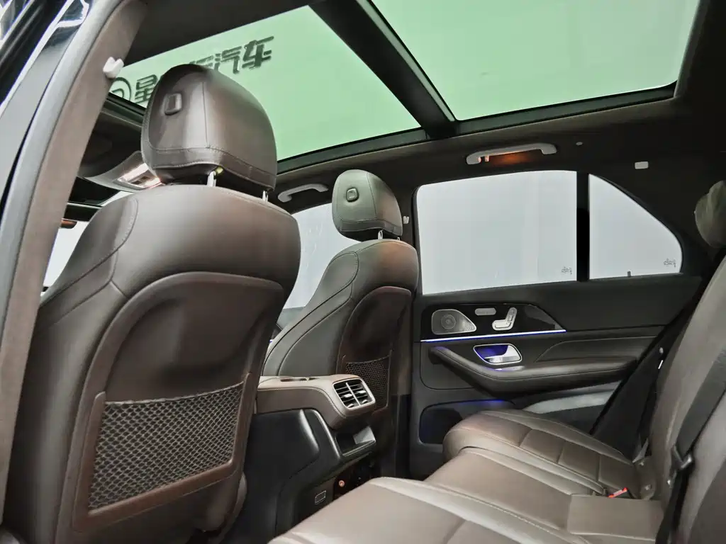 Mercedes-Benz GLE (Import) — миниатюра 14