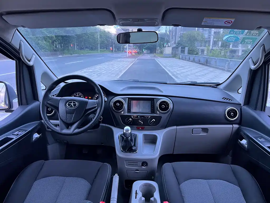 JAC RefineM3 M3 2016 2.0L Luxury