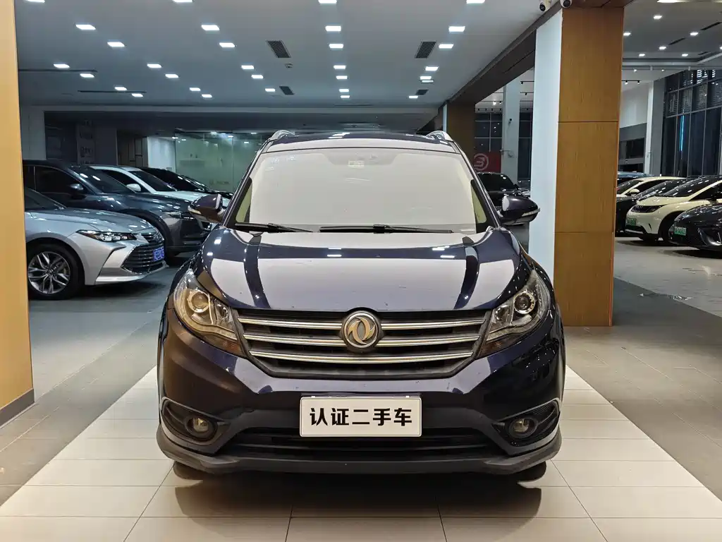 Dongfeng 580 2016 1.5T MT Luxury