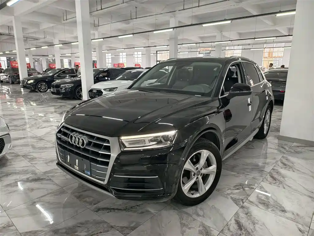 Audi Q5L 2020 40 TFSI