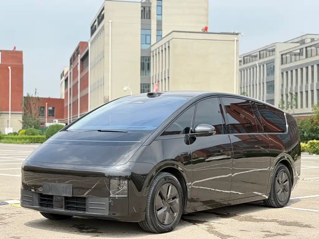 Li Auto MEGA