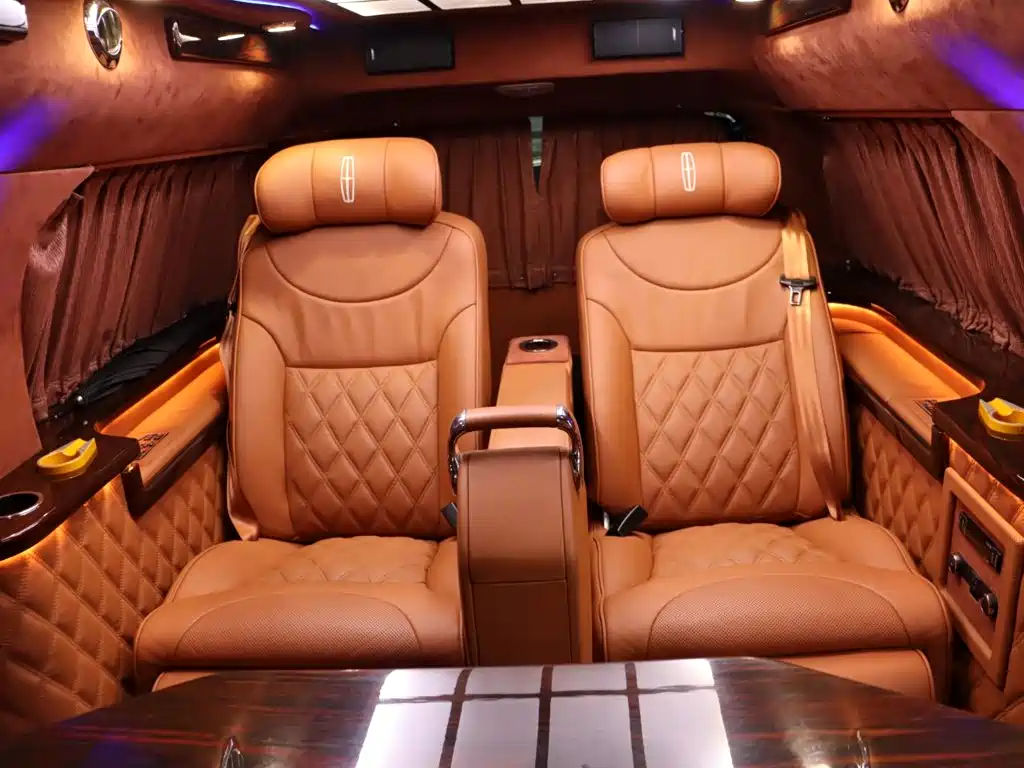 Lincoln Navigator — миниатюра 17