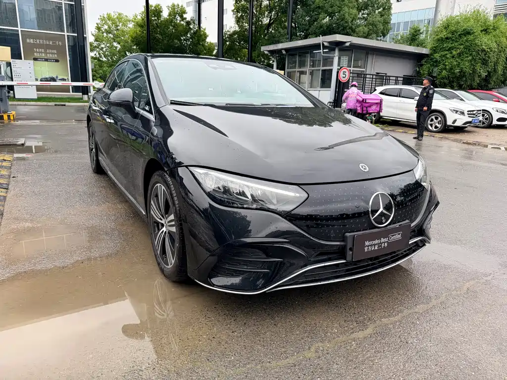 Mercedes-Benz EQE 2025 500 4MATIC Luxury