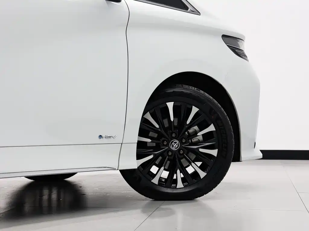 Toyota Alphard 2024 2.5L Premium