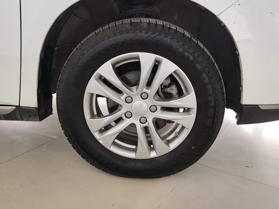 Haval Haval M6 1.5 л 2022 г. Белый, пробег 43500 км