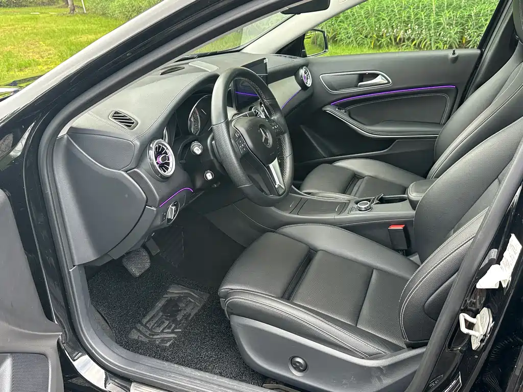 Mercedes-Benz GLA 2016 GLA 200