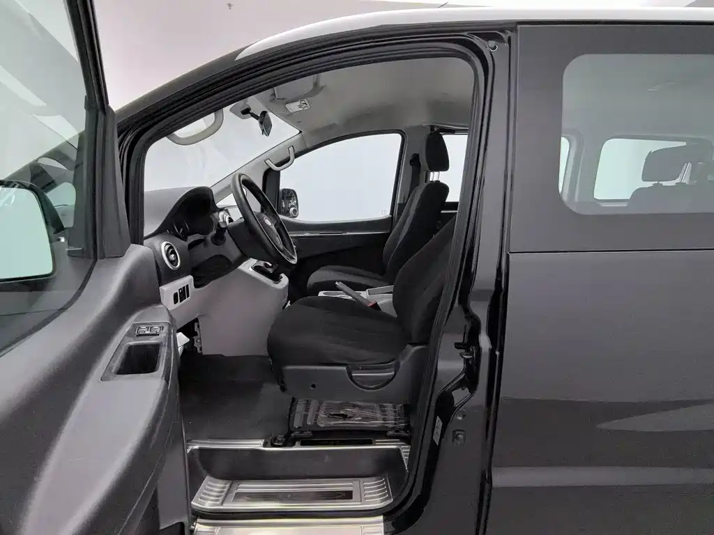 JAC Refine Refine M3 — миниатюра 8