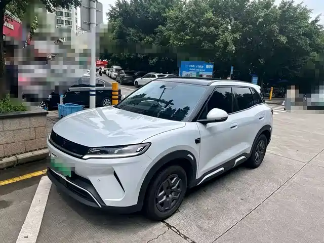 2025 BYD Yuan