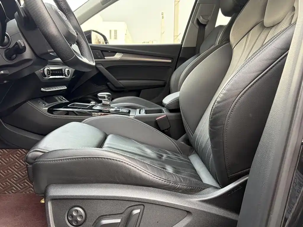 Audi Q5L 2022 45T Luxury