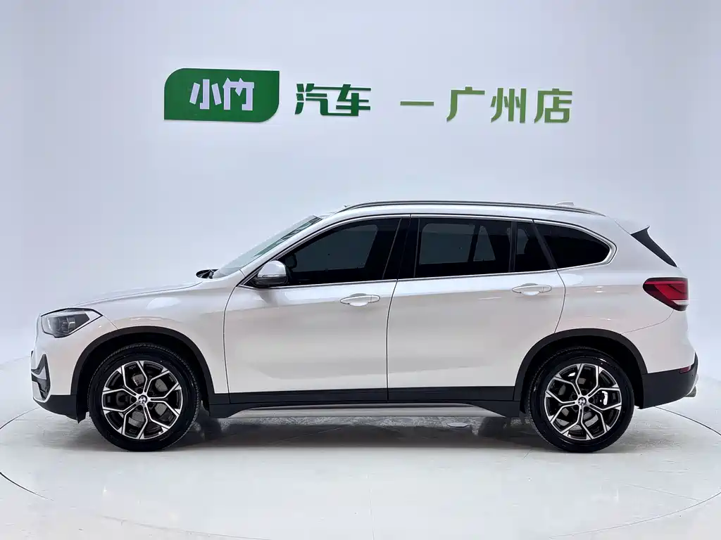 BMW X1 2022 sDrive20Li Premium