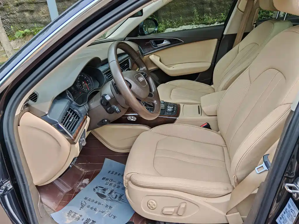 Audi A6L 2014 35 FSI Luxury