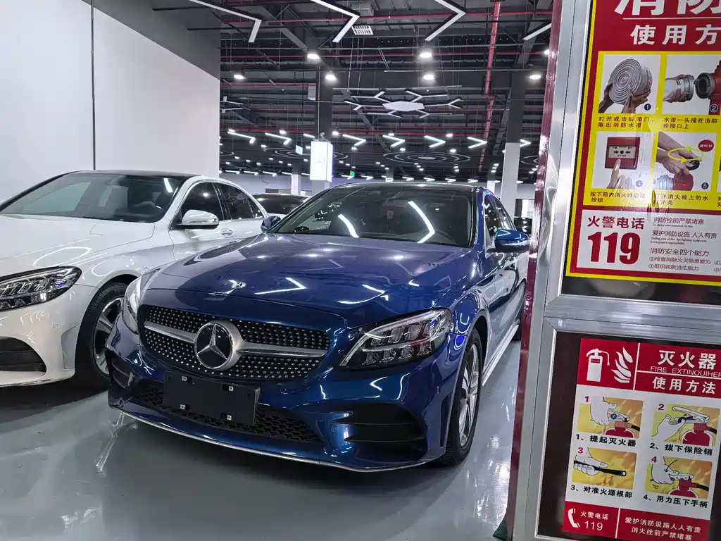 Mercedes-Benz C-Class 2019