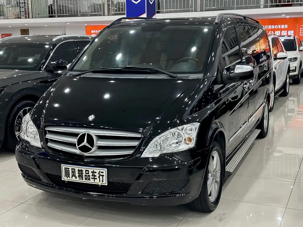 Mercedes-Benz Viano — миниатюра 29