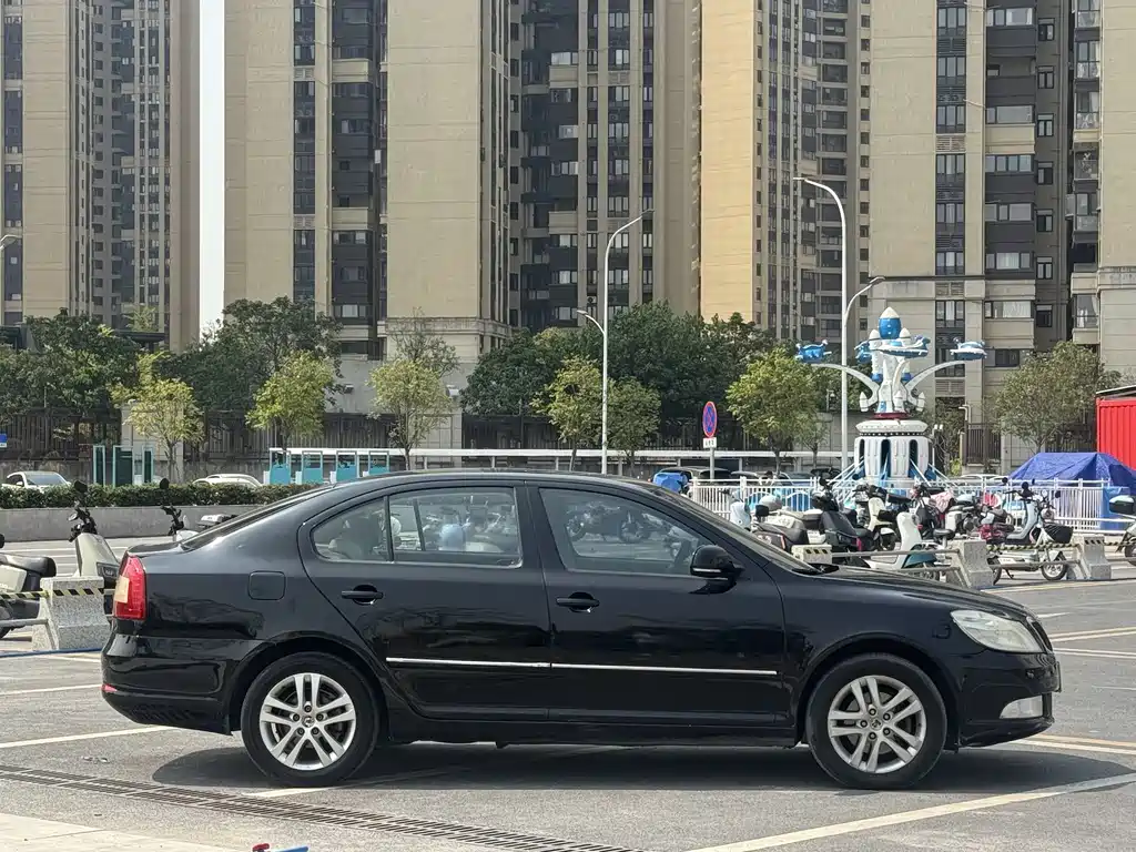 Skoda Octavia 2013 1.8TSI DSG