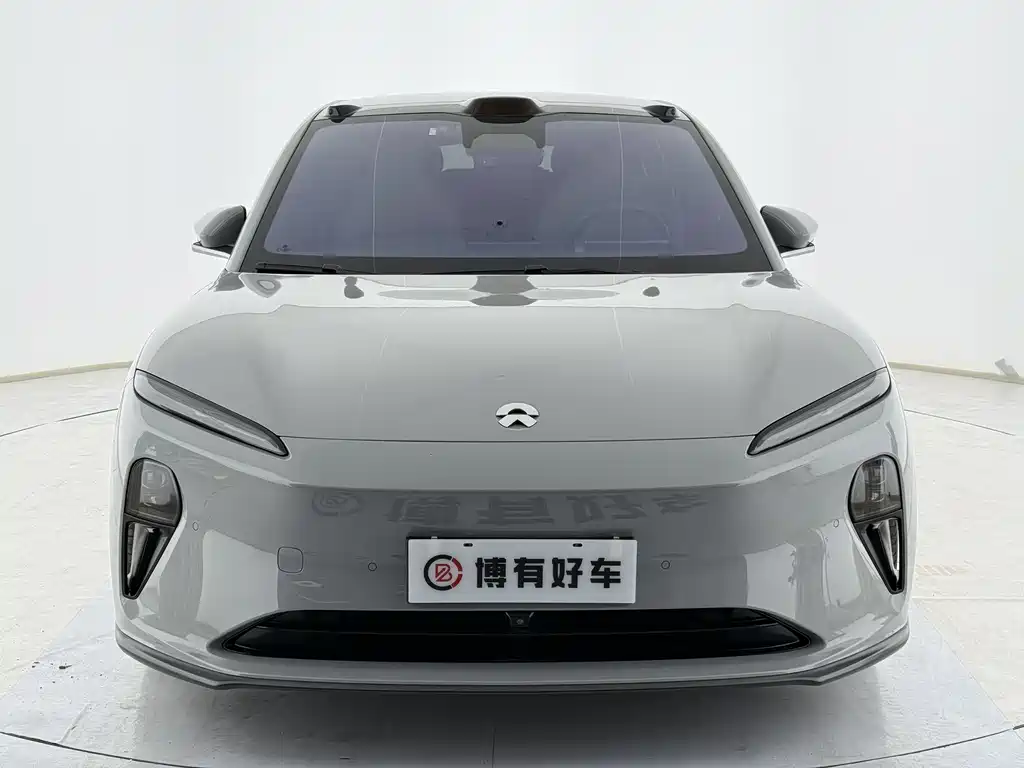NIO NIO ET5T