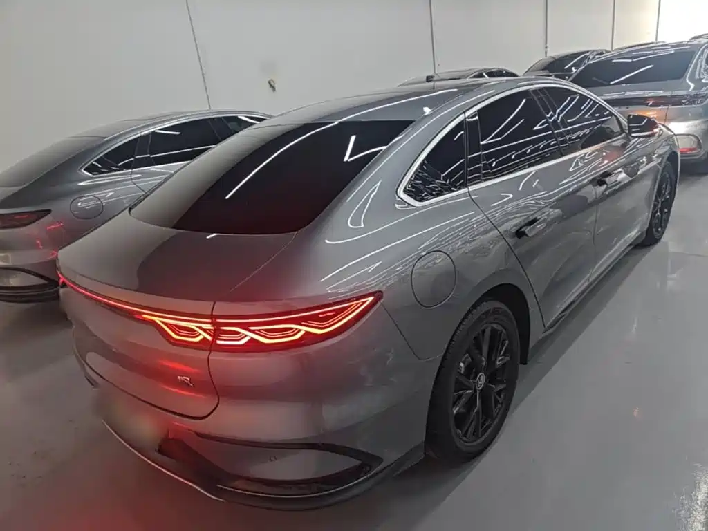 BYD Han 2023 DM-i Champion 121KM Luxury