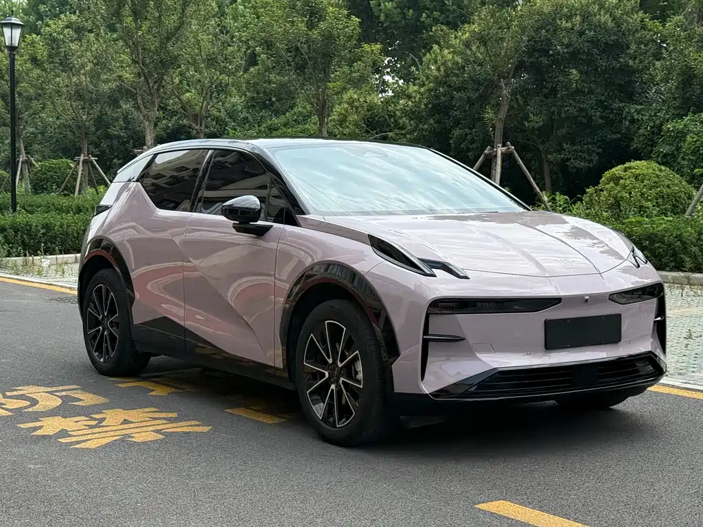 Zeekr X 2024 мест