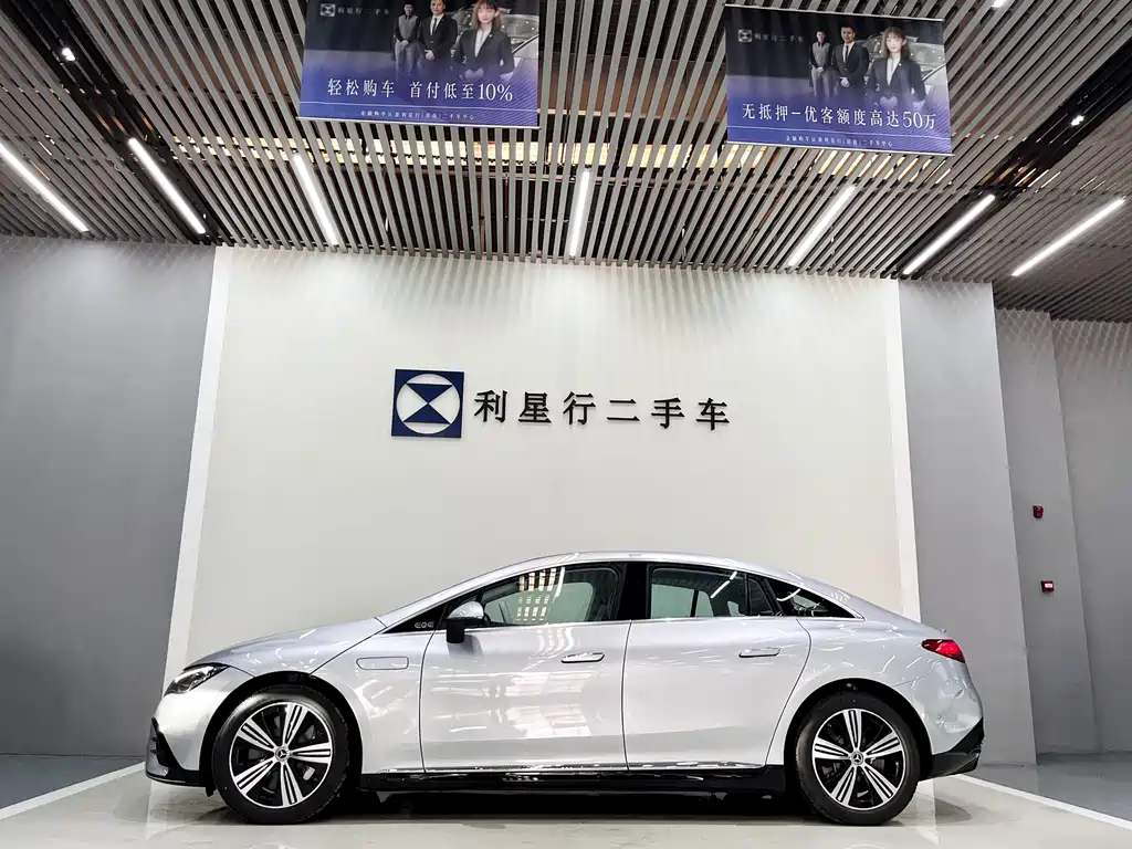 Mercedes-Benz EQE 2025 500 4MATIC