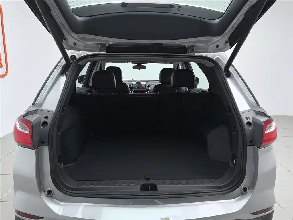 Chevrolet Equinox — фотографии объявления, Фото 17