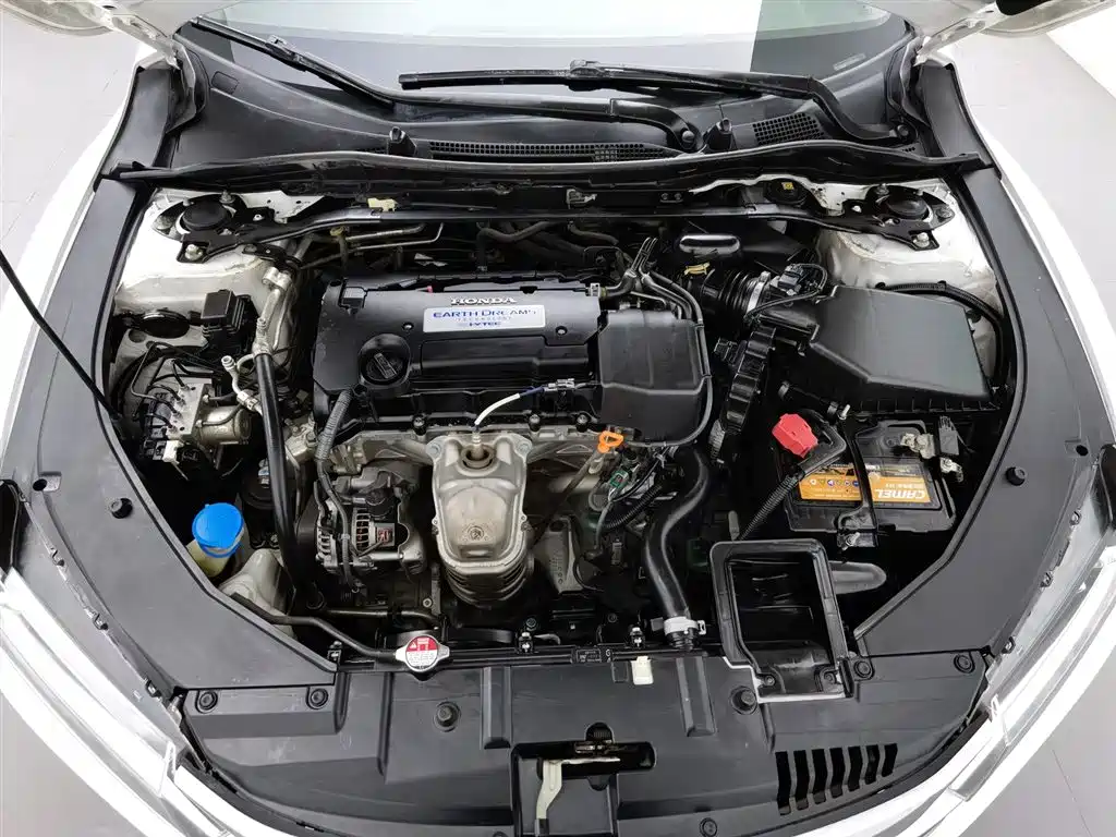 Honda Spirior 2015 2.4L Luxury