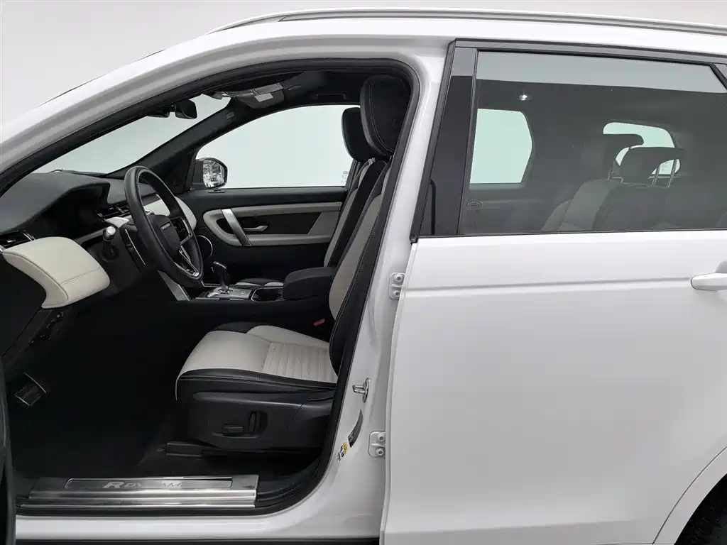 Land Rover Discovery Sport 2022 249PS R-Dynamic S 5 мест