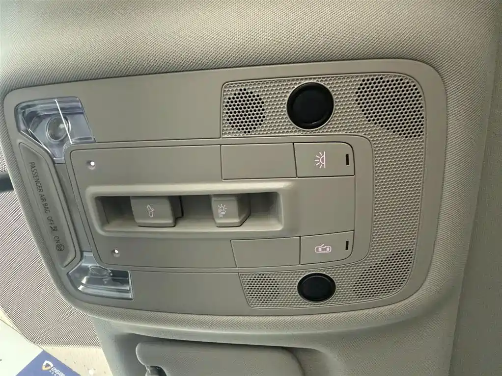 Audi Q3 2023 35 TFSI Fashion (1.4T)