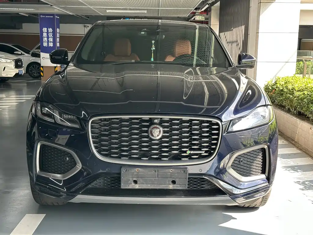 Jaguar F-PACE — миниатюра 2