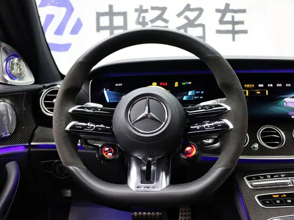 Mercedes-Benz E-Class AMG — миниатюра 15